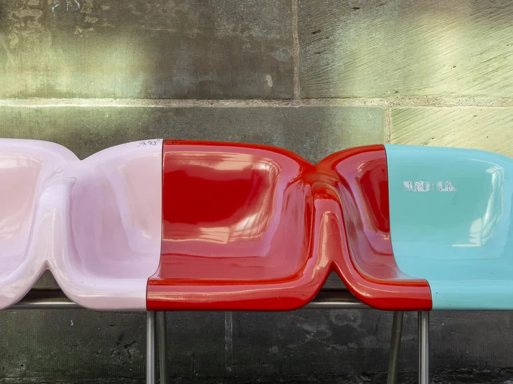CHAIRS to SHARE